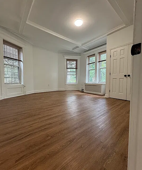 210 Schenectady Ave #2