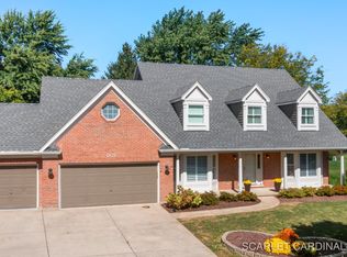 1131 Conan Doyle Rd, Naperville, IL 60564