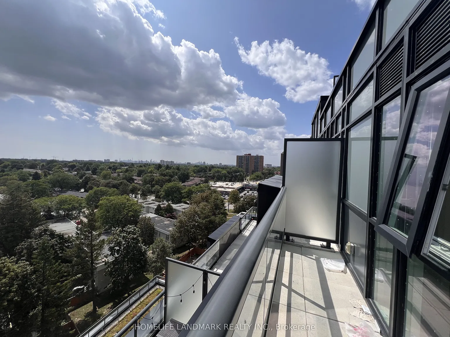 3 bed, $2,900 — Photo 1