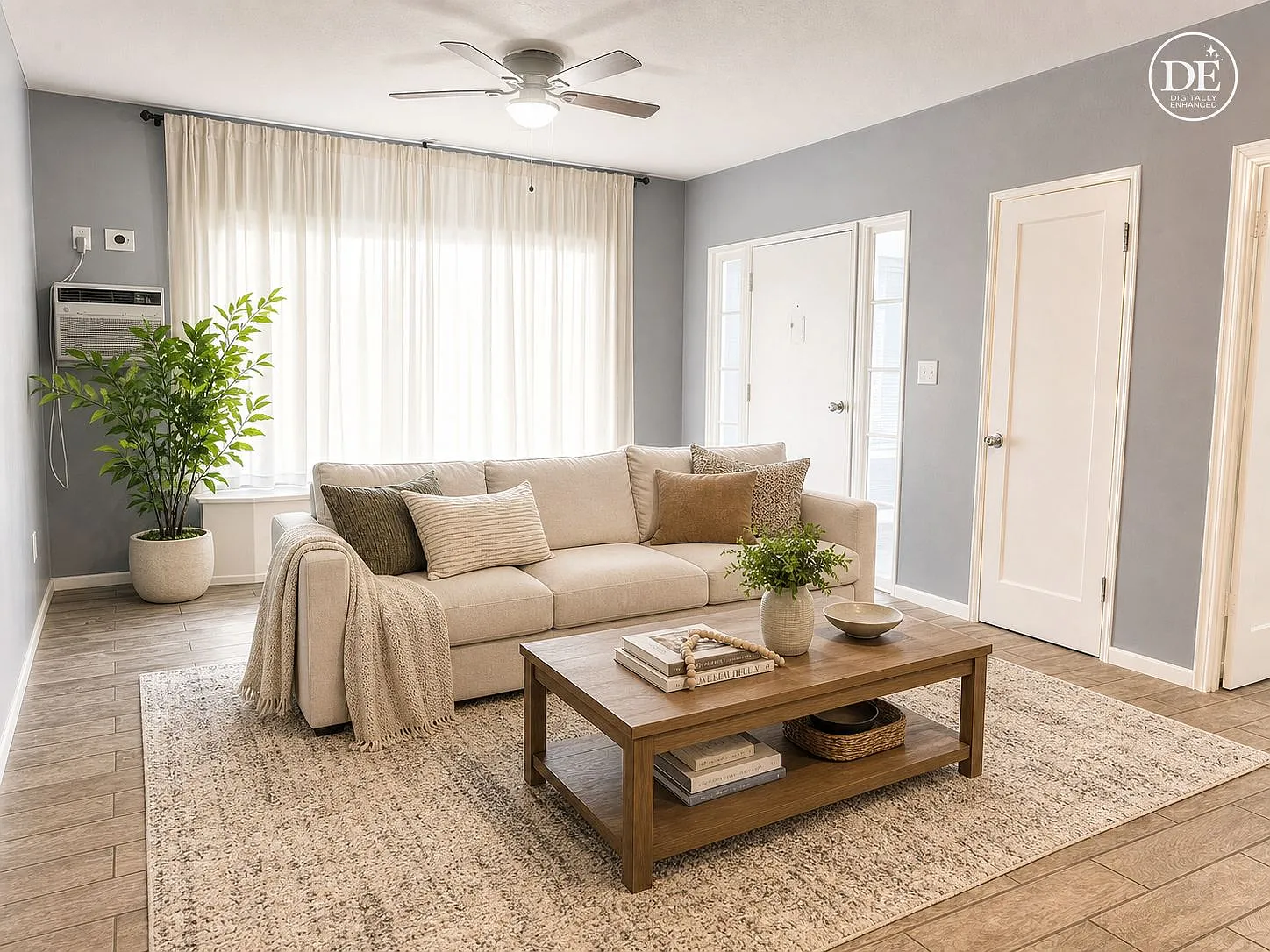3 bed, 1062 sqft, $2,950 — Photo 2