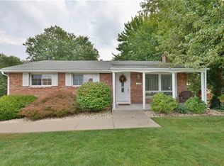35 S Rolling Hills Ave, Irwin, PA