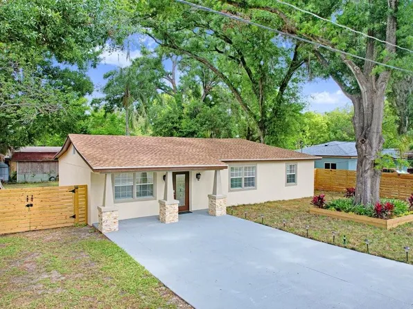 906 Woodlawn Ave, Plant City, FL 33563