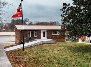 608 Dover Rd, Clarksville, TN 37042