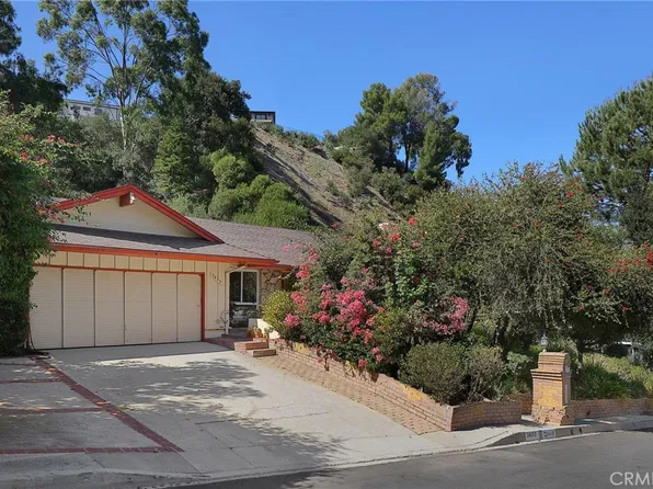 3433 Green Vista Dr, Encino, CA 91436