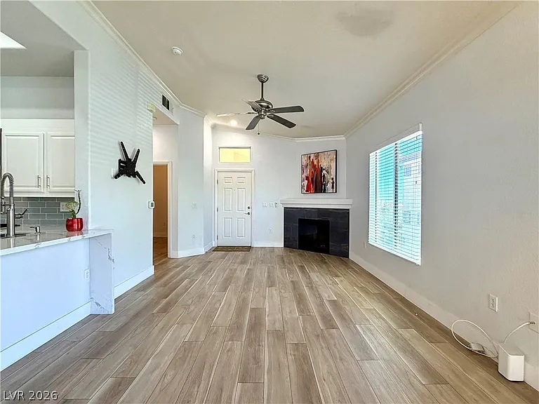 3574 Desert Cliff St #201 — Photo 5