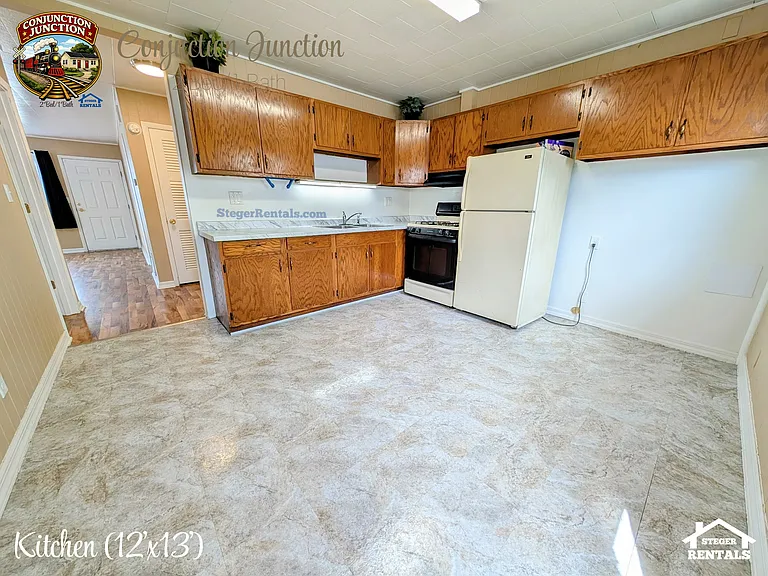 22 E 35th St — Photo 11