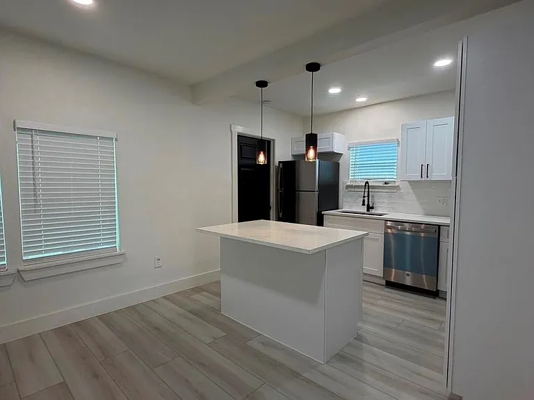 2814 Truxillo St #2 — Photo 7