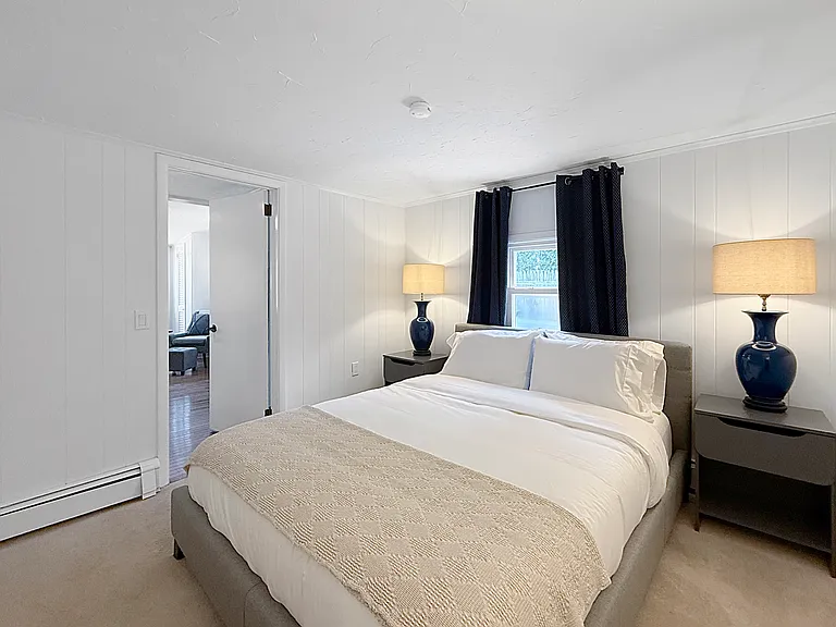 839 Pond View Rd — Photo 15
