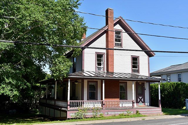1st image of 2280 Main St