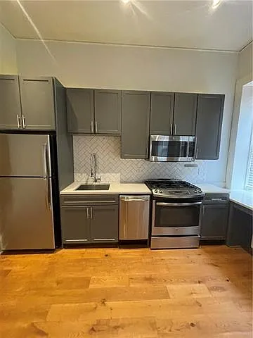 221 Chartres St #307 — Photo 3