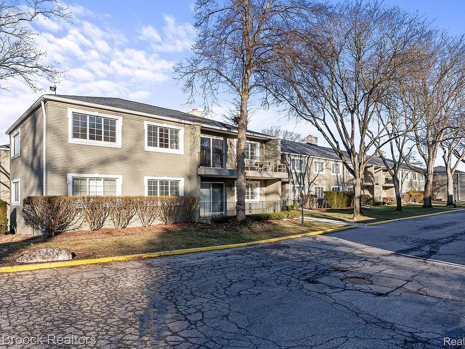 1st image of 1115 N Old Woodward Ave Unit 57