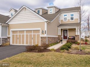 23590 Christina Ridge Sq, Ashburn, VA 20148