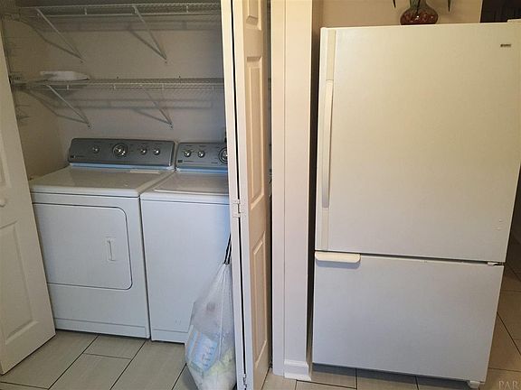 5th image of 3450 Ashland Ave