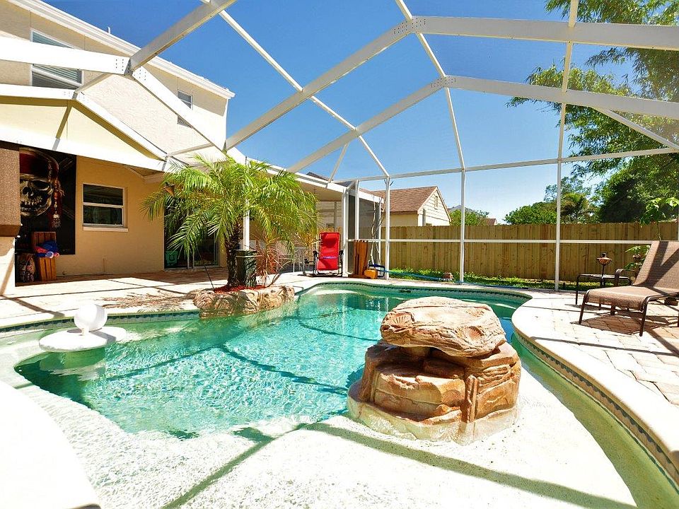 1st image of 12738 Gorda Cir E