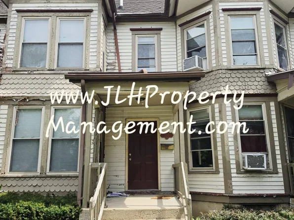 1103-1107 S Chicago Ave, Freeport, IL