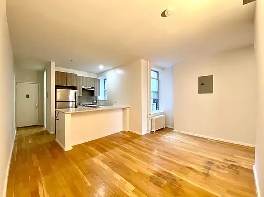 1st image of 134 17th St #2FF