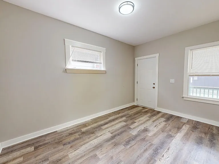 4420 Bush Ave — Photo 26