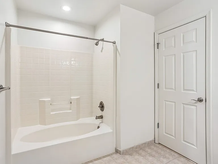 Bedminster 1 BR