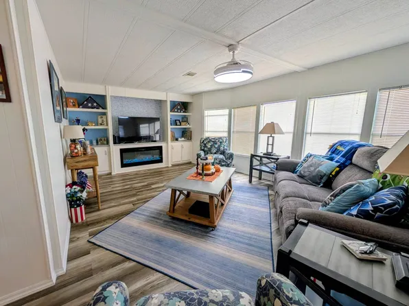 210 Cayuta Ave, Lakeland, FL 33813