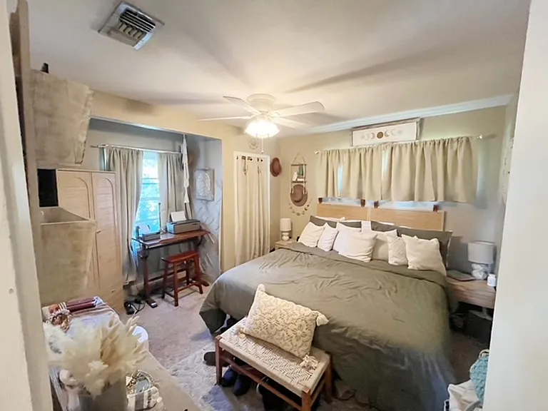 332 Chicago Ave — Photo 14