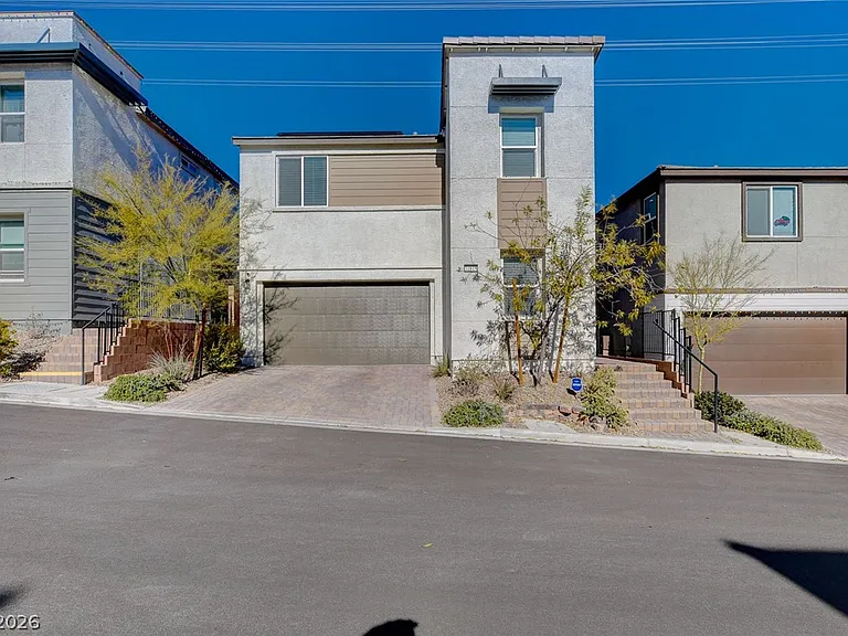 10818 Lost Ark Ave — Photo 1