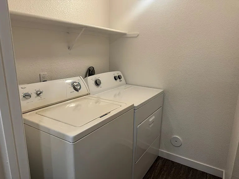 Corona Pointe Resort — Photo 107