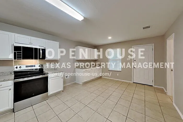 1309 Erin Ct — Photo 7