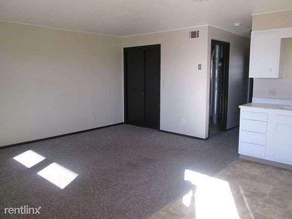 3rd image of 1624 S 14th St #13