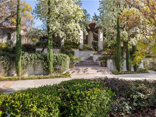 3801 Claremont Dr, Bakersfield, CA 93306