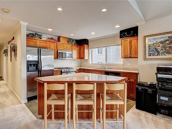 4th image of 2841 14th Ave W APT 201