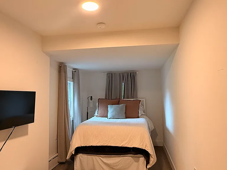 63 S Penn St — Photo 4