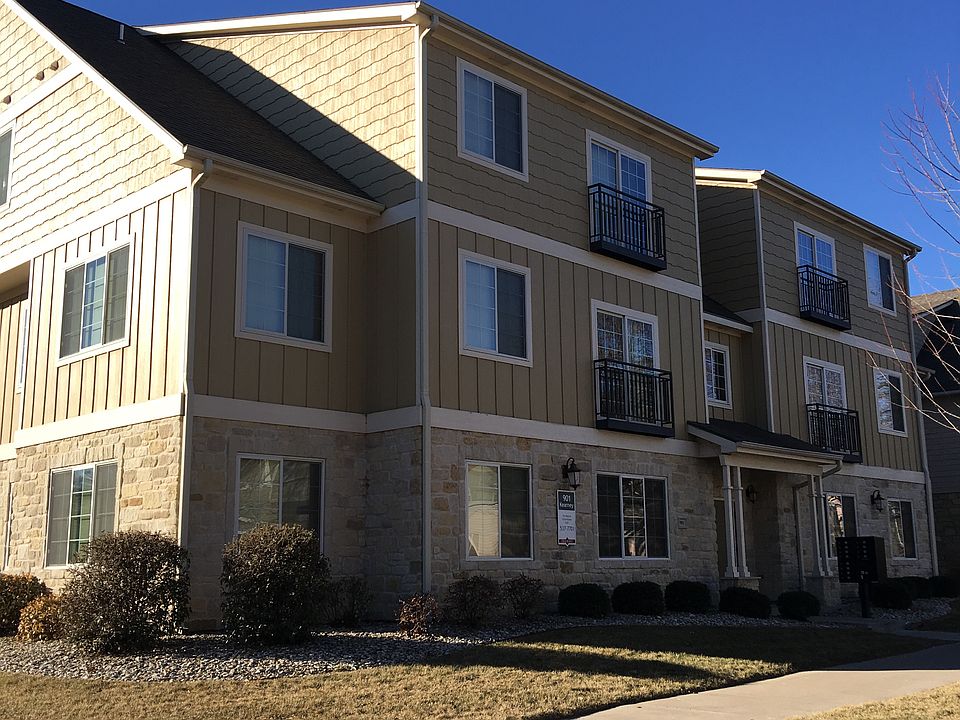 2nd image of 901 Kearney St