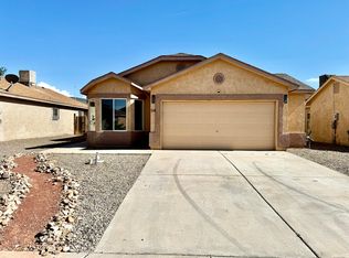 54 Avenida Jardin, Los Lunas, NM 87031