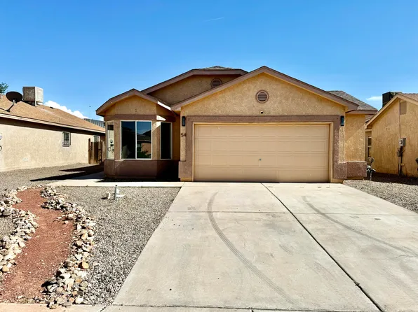 54 Avenida Jardin, Los Lunas, NM 87031