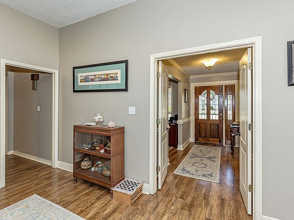 5th image of 3905 Cabildo Place Ave