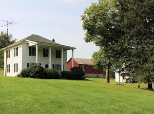 6098 State Route 183 NE, Magnolia, OH 44643