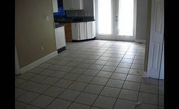 5th image of 1243 Admiral Dr