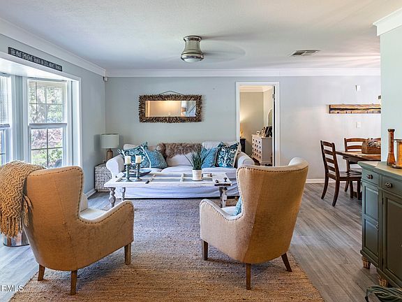 3rd image of 5006 Gollihugh Boulevard