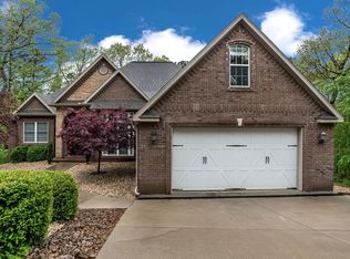 60 Lavendon Cir, Bella Vista, AR 72714