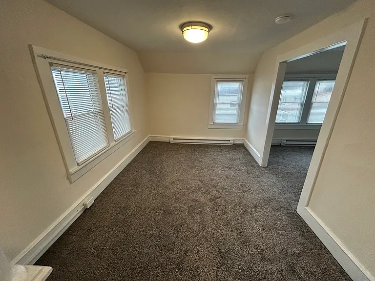 613 Green Ridge St #3 — Photo 13