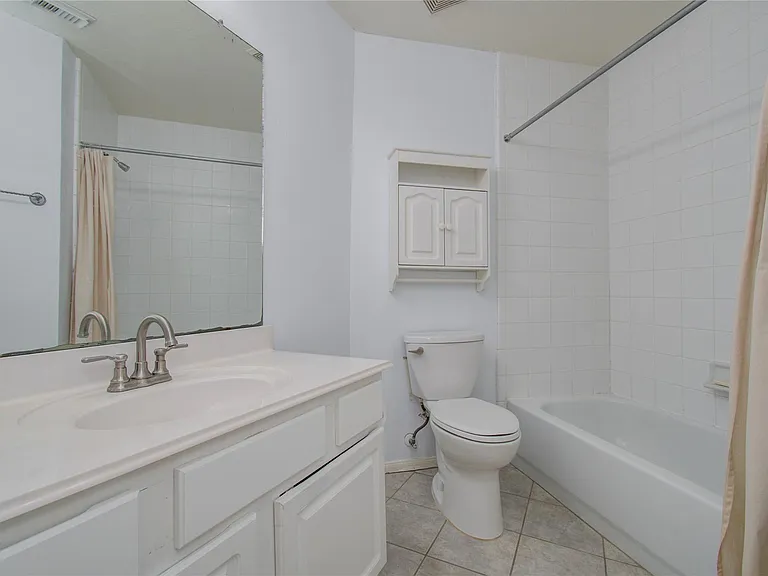 20211 Black Canyon Dr — Photo 32