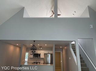 1407 Laurel St, Lake Oswego, OR 97034