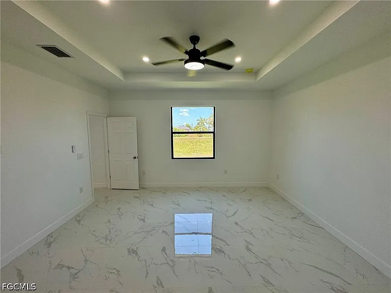 1208 NW 25th Pl — Photo 14