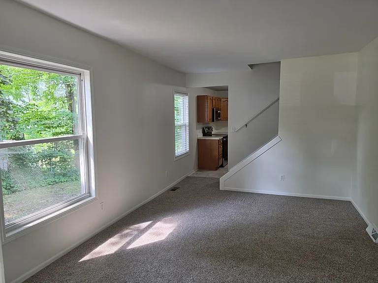 119 Park Ave — Photo 4