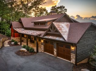 886 Weaver Creek Way, Blue Ridge, GA 30513