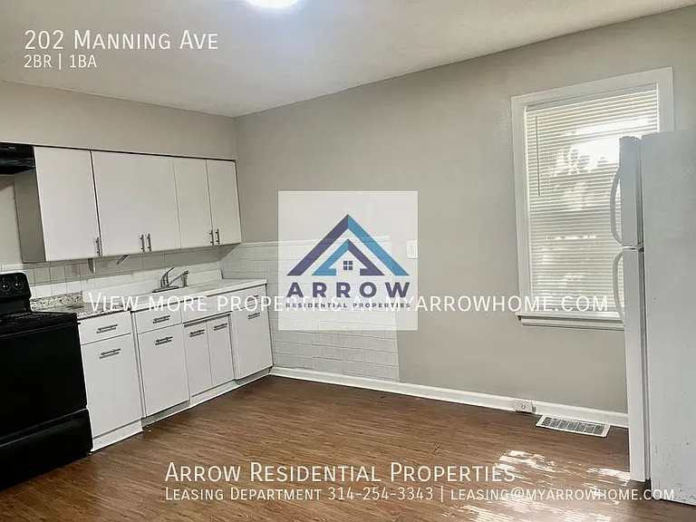 202 Manning Ave — Photo 7