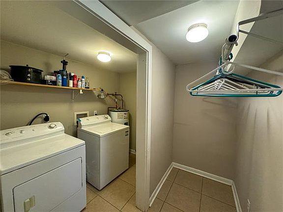 5th image of 307 S Cortez St