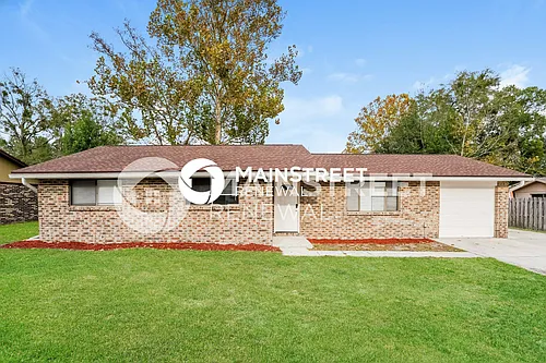 960 Dostie Cir Photo 1