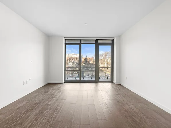 320 Adolphus Avenue 318 image 3 of 15
