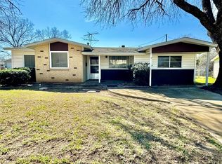 1418 Randolph St, Arlington, TX 76010